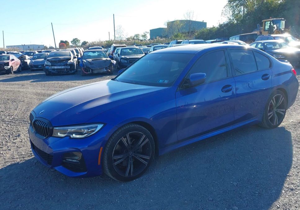 BMW 330Xi 2021 Blue vin: 3MW5R7J00M8B80804