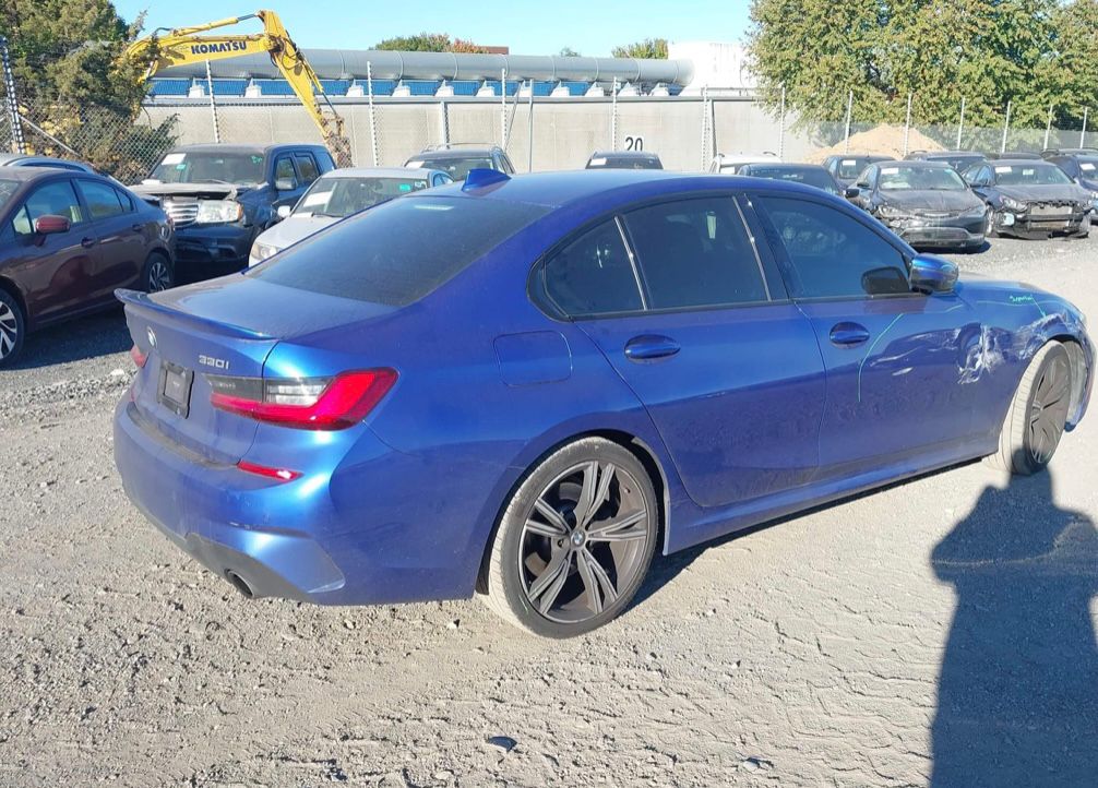BMW 330Xi 2021 Blue vin: 3MW5R7J00M8B80804