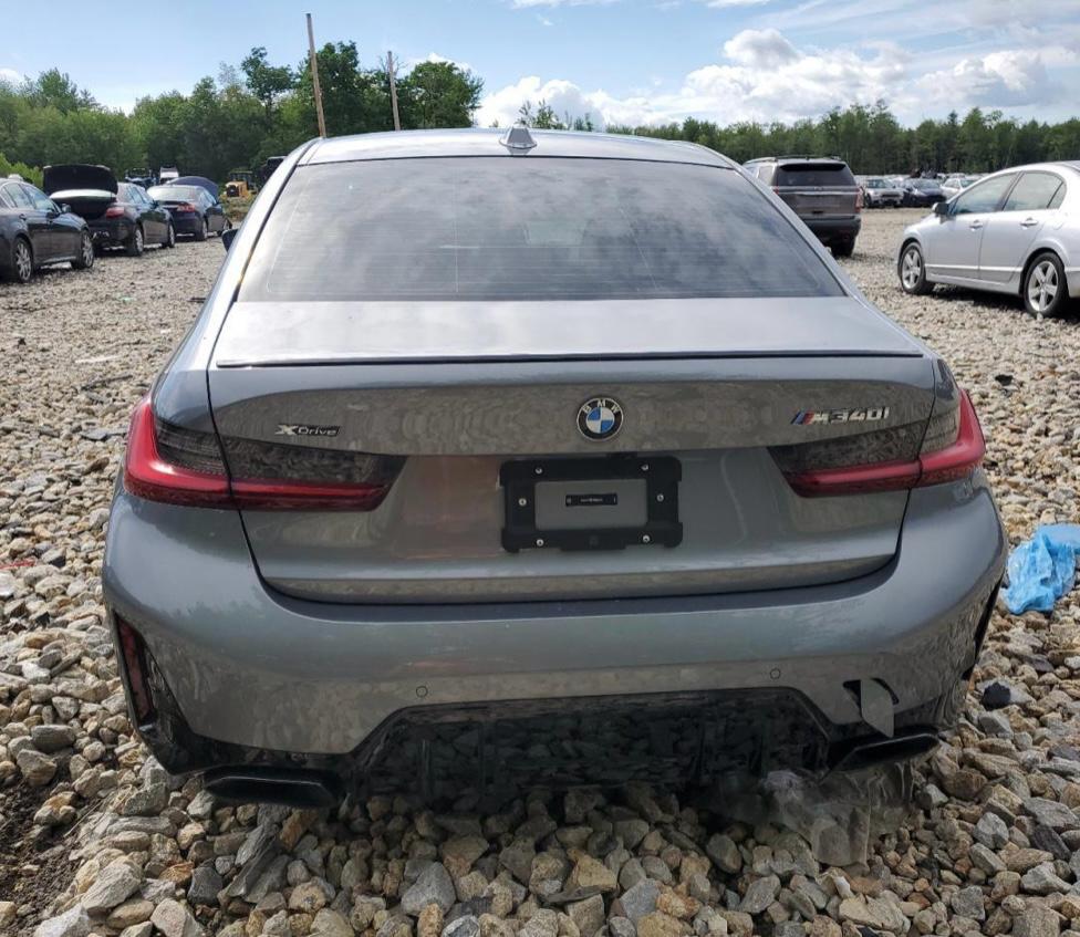 BMW M340 2024 Gray vin: 3MW49FFO2R8E46944