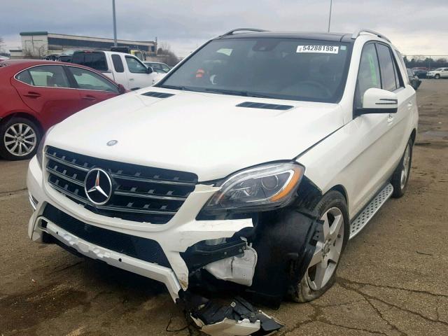Mercedes ML 400 2015 White vin: 4JGDA5GB5FA561716