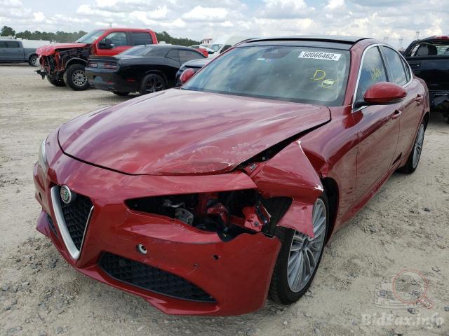 Alfa Romeo Giulia 2018 Burgundy vin: ZARFAEEN8J7579357