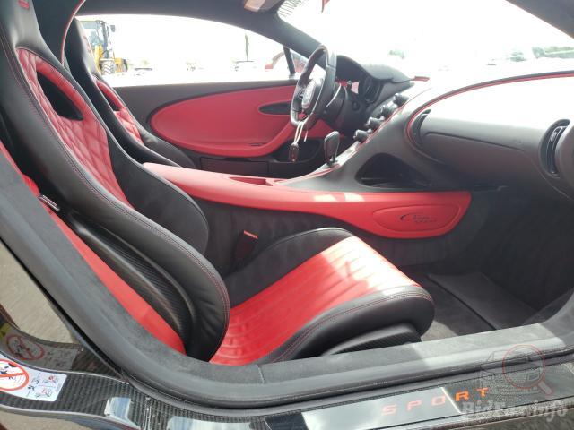 Bugatti Chiron 2019 Two Tone vin: VF9SP3V31KM795169