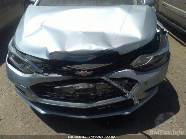 Chevrolet Cruze 2018 Blue vin: 1G1BE5SM1J7176368