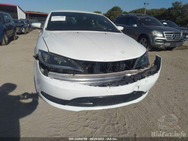 Chrysler 200 2015 White vin: 1C3CCCBB3FN626565